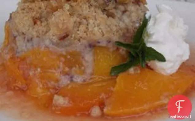 Pesca croccante con farina d'avena-noce Topping