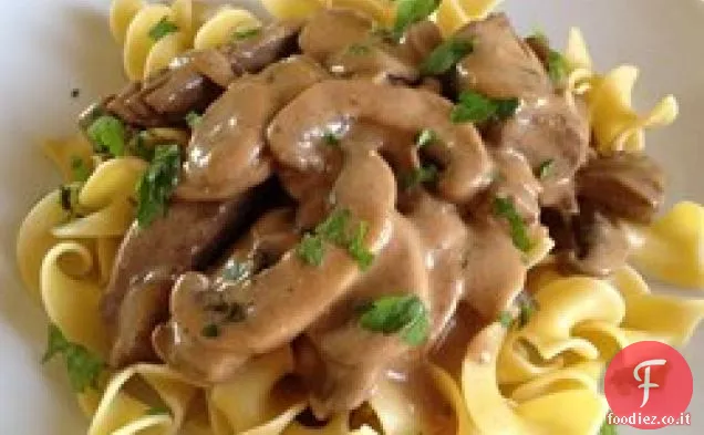 Facile Manzo alla Stroganoff per il fornello lento