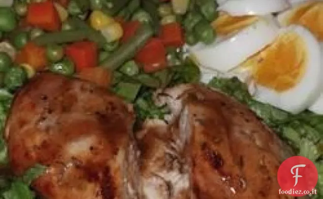 Insalata di pollo al limone nero