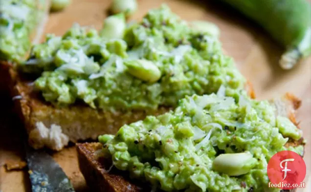 Crostini di Fave