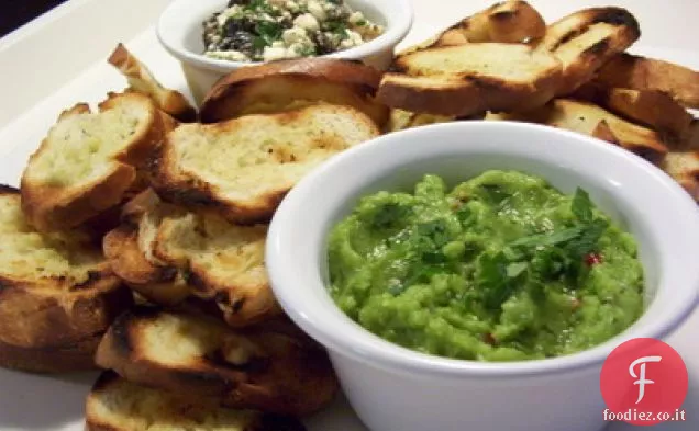 Fava In Purezza con Olive oleate, Feta Francese e Crostini