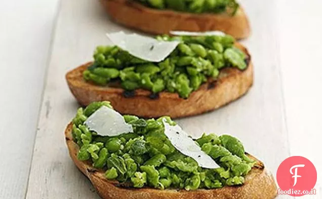 Bruschetta schiacciata di Fave e Menta