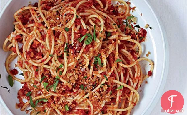 Spaghetti al Pesto di Pomodori Secchi e Mandorle