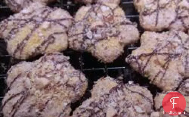 Biscotti alla meringa di mandorle
