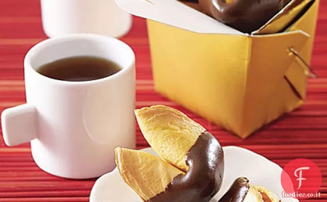 Biscotti della fortuna al cioccolato