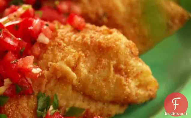 Senape Pesce gatto fritto con salsa di pomodoro