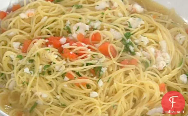 Spaghettini con Gamberi Tritati e Capesante in Brodo Ricco