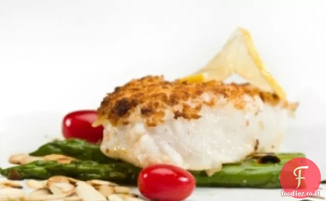 Halibut al forno alle mandorle e alle erbe di Dave Lieberman