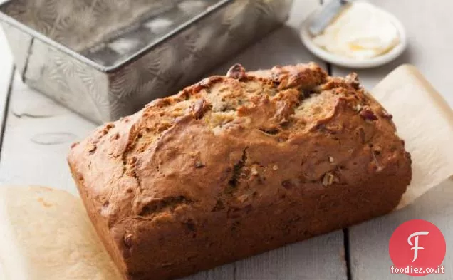Pane alla banana con noci pecan