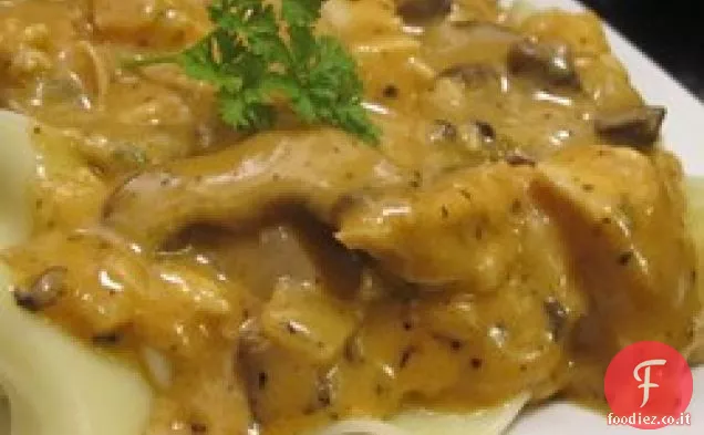 Salsa di funghi di pollo cremosa facile
