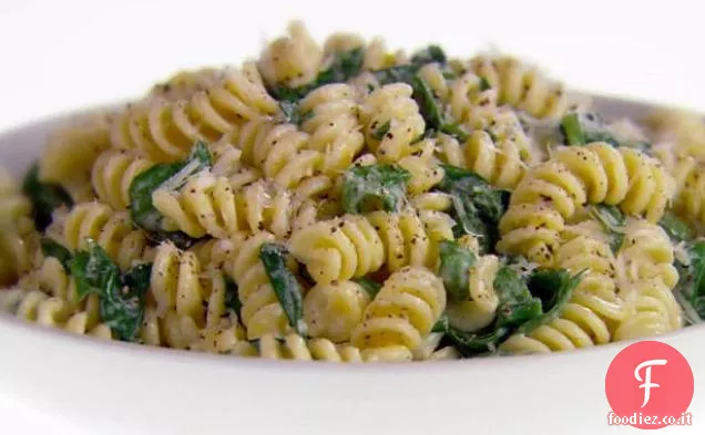 Fusilli con Pecorino Romano e Pepe Nero