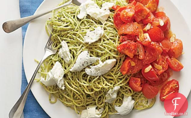 Pasta con Pesto di Rucola
