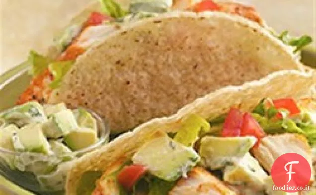Tacos di pesce alla griglia con crema di avocado Topping