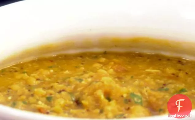 Stufato estivo indiano: zucca, cocco e stufato di lenticchie
