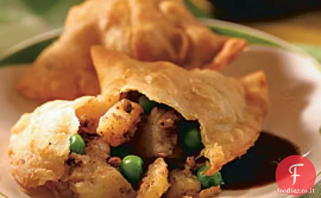Samosa di patate piccanti