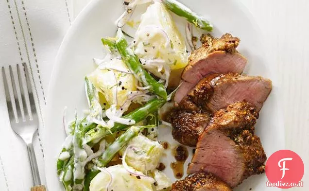 Maiale con insalata di patate e fagioli