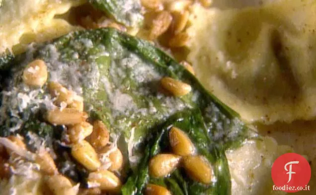 Ravioli di Funghi selvatici con Burro e salsa di Parmigiano