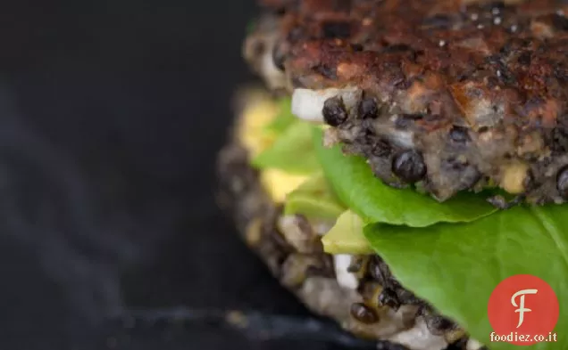 Ricetta vegetariana per hamburger di lenticchie