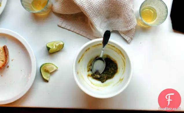 Zuppa di lenticchie verdi con latte di cocco e spezie calde