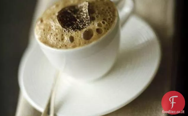 Zuppa di cappuccino di lenticchie