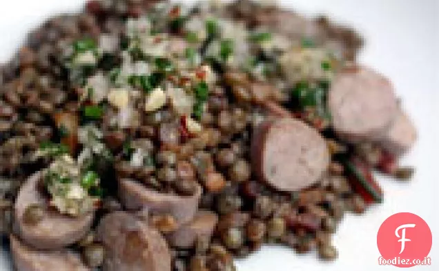 Cena stasera: salsiccia calda e insalata di lenticchie