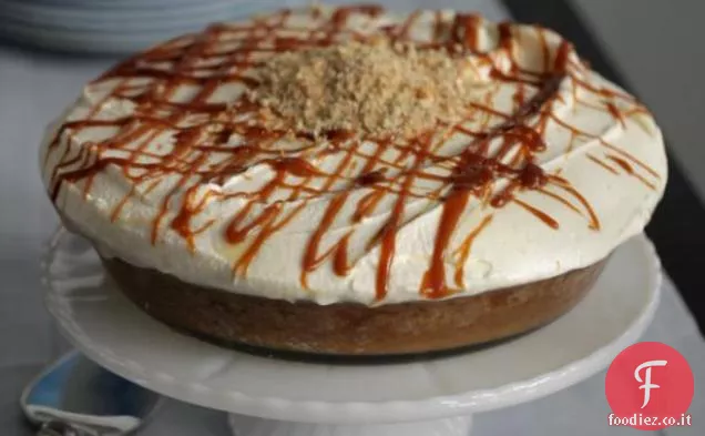 Torta di budino di banana al caramello salato
