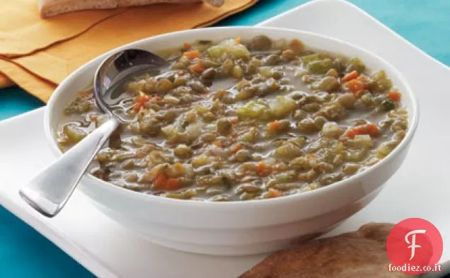 Zuppa di lenticchie greche con pita tostata