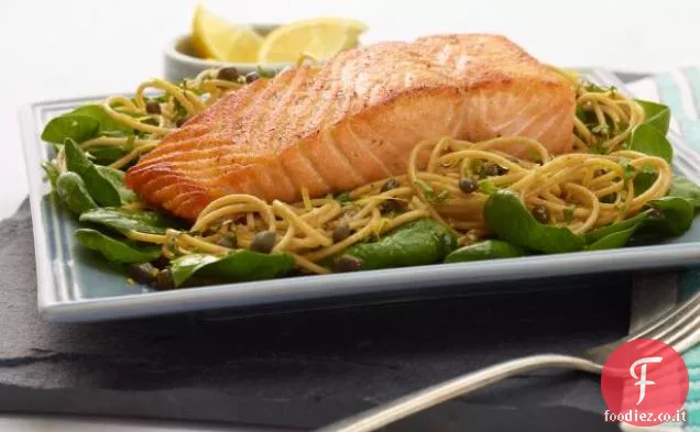 Spaghetti Integrali con Limone, Basilico e Salmone