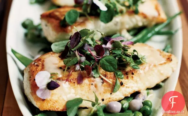 Halibut con fagioli misti e salsa al burro di limone