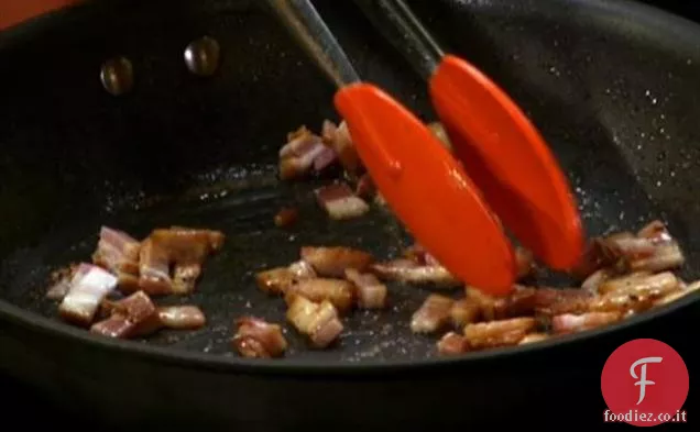 Braciole di maiale con salsa di birra e pancetta