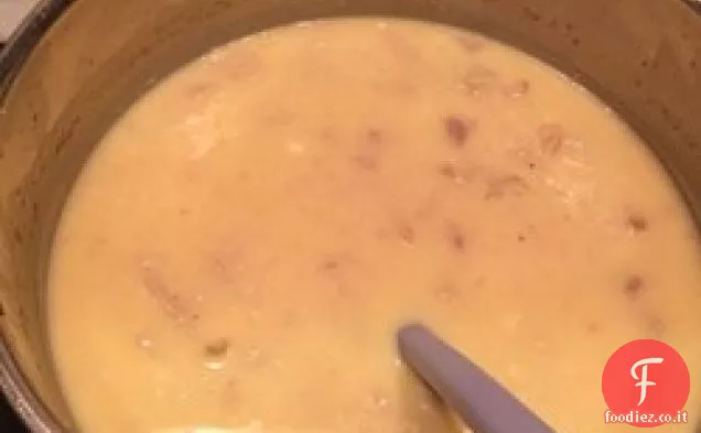 Zuppa di pollo Avgolemono greca