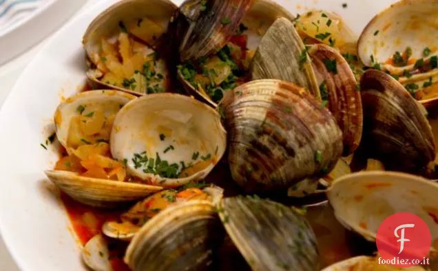 Vongole brodose e Chorizo
