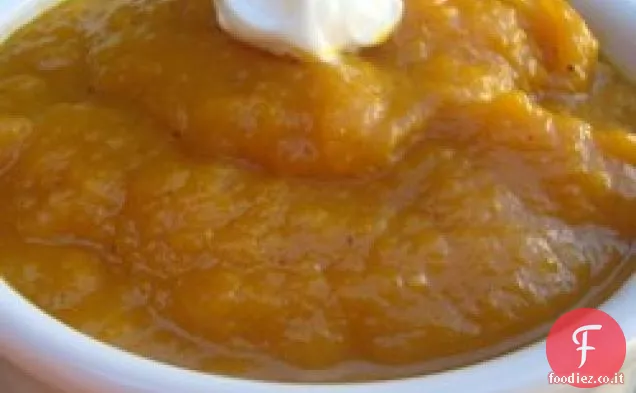 Zucca arrosto, aglio e zuppa di mele