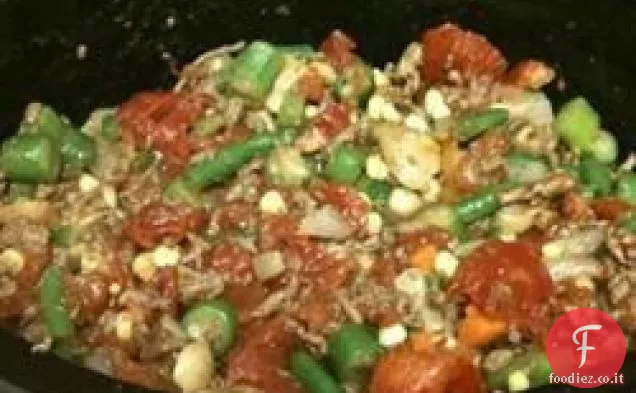 Slow Cooker Zuppa di Veggie-Manzo con gombo