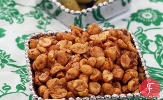 Noccioline piccanti della vecchia baia