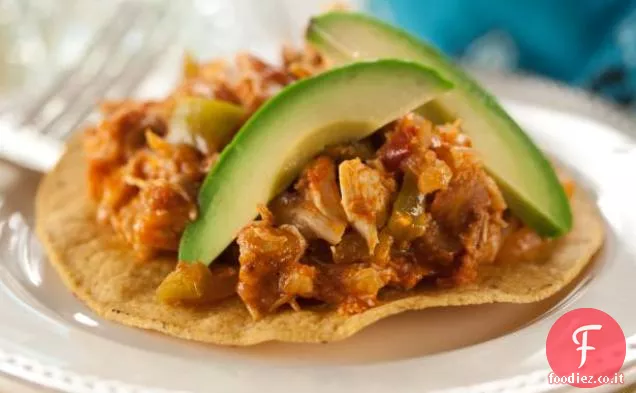 Tagliuzzato Tostadas pollo piccante (Tinga)