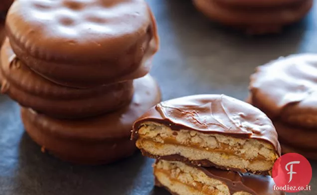 Panini al burro di arachidi ricoperti di cioccolato Ritz