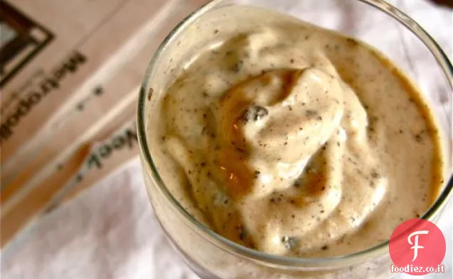 Frappè congelati di banana-burro di arachidi-gocce di cioccolato