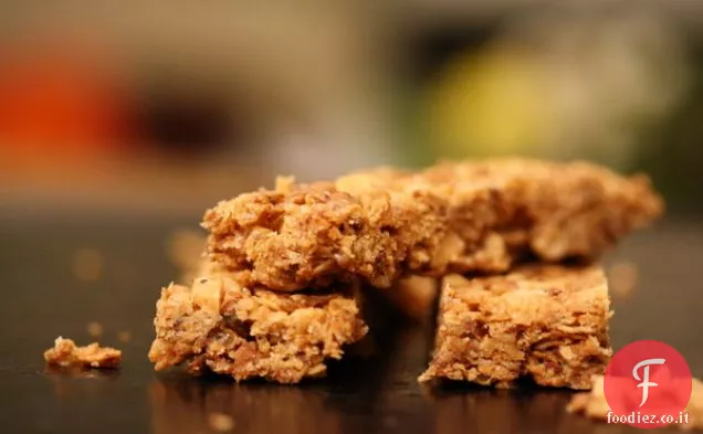 Barrette di muesli al burro di arachidi