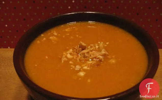 Zuppa di arachidi, igname e Chipotle