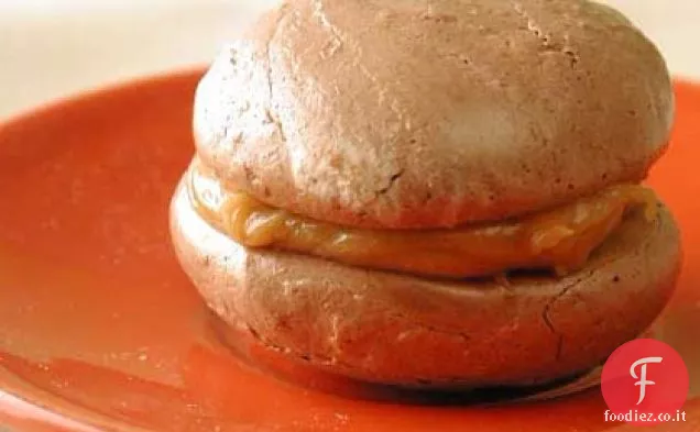 Panini al burro di arachidi e meringa al cioccolato