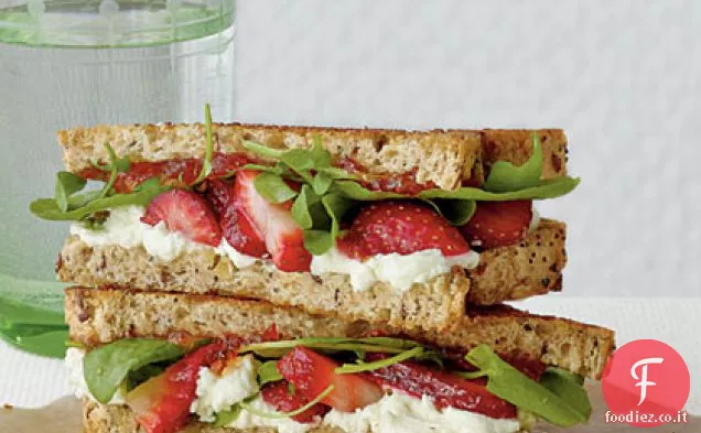 Formaggio di capra e fragola alla griglia