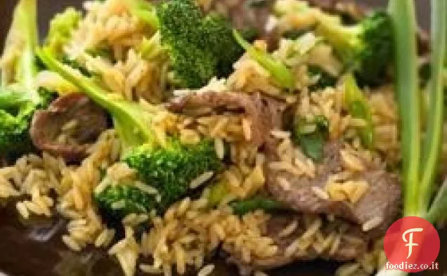 Manzo e broccoli soffriggere con riso integrale integrale