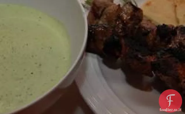Kabobs Agnello greco con Yogurt-Menta Salsa Verde