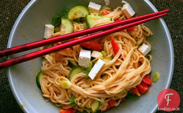 Tagliatelle di arachidi e sesamo