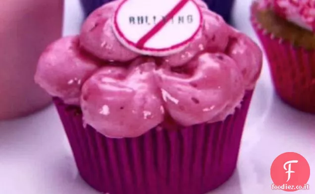 Anti-bullismo Dodge Ball Cupcakes, aka burro di arachidi e gelatina
