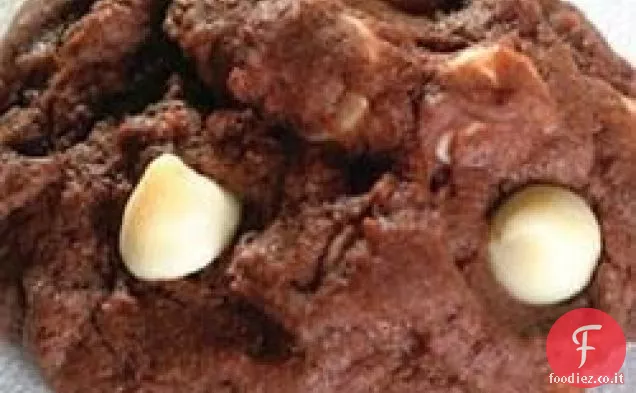 Toll House® Biscotti al cioccolato con chip bianco