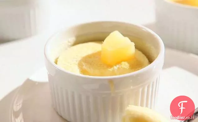 Torte di budino all'ananas