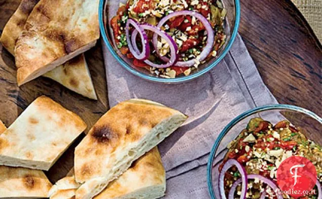Insalata di melanzane alla griglia con noci