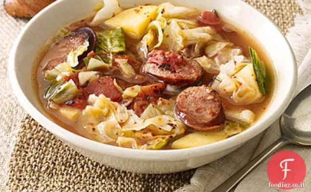 Zuppa di salsiccia abbondante